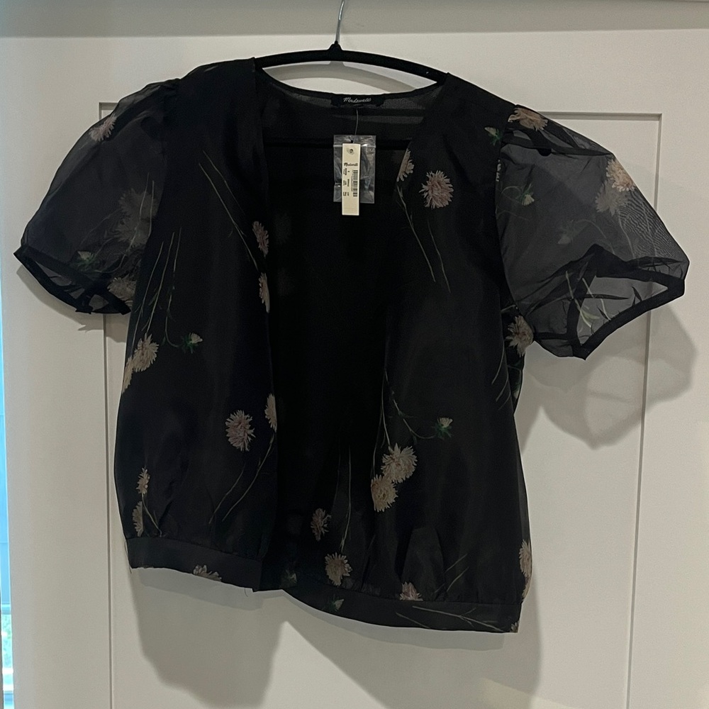 Floral Black Sheer Puff Sleeve Top
